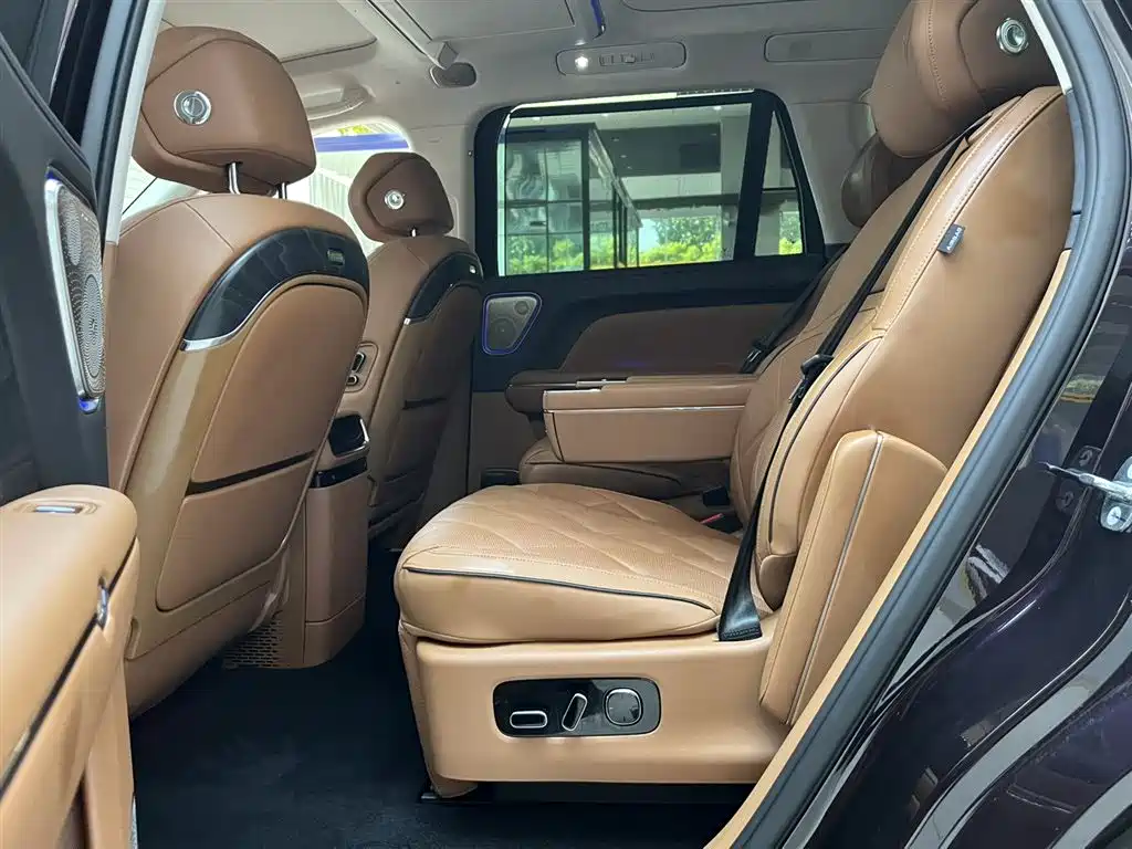 Voyah Auto VOYAH Taisan 2026 Model Base фото 19