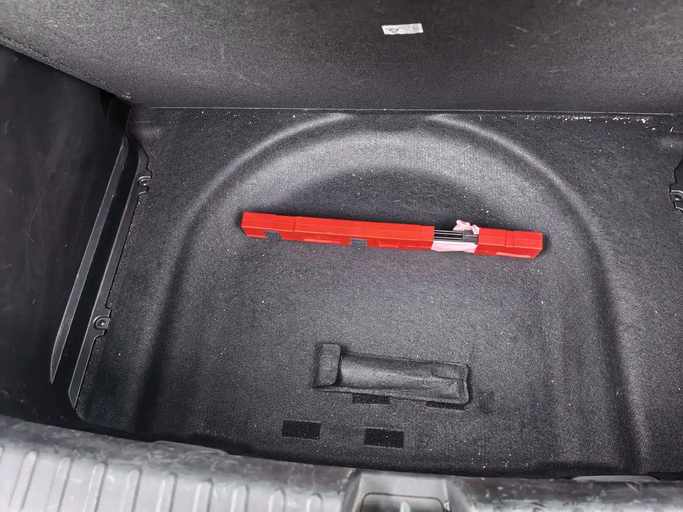 Geely Geometry E Firefly 2023 2024 Model 401km Fluorescent
