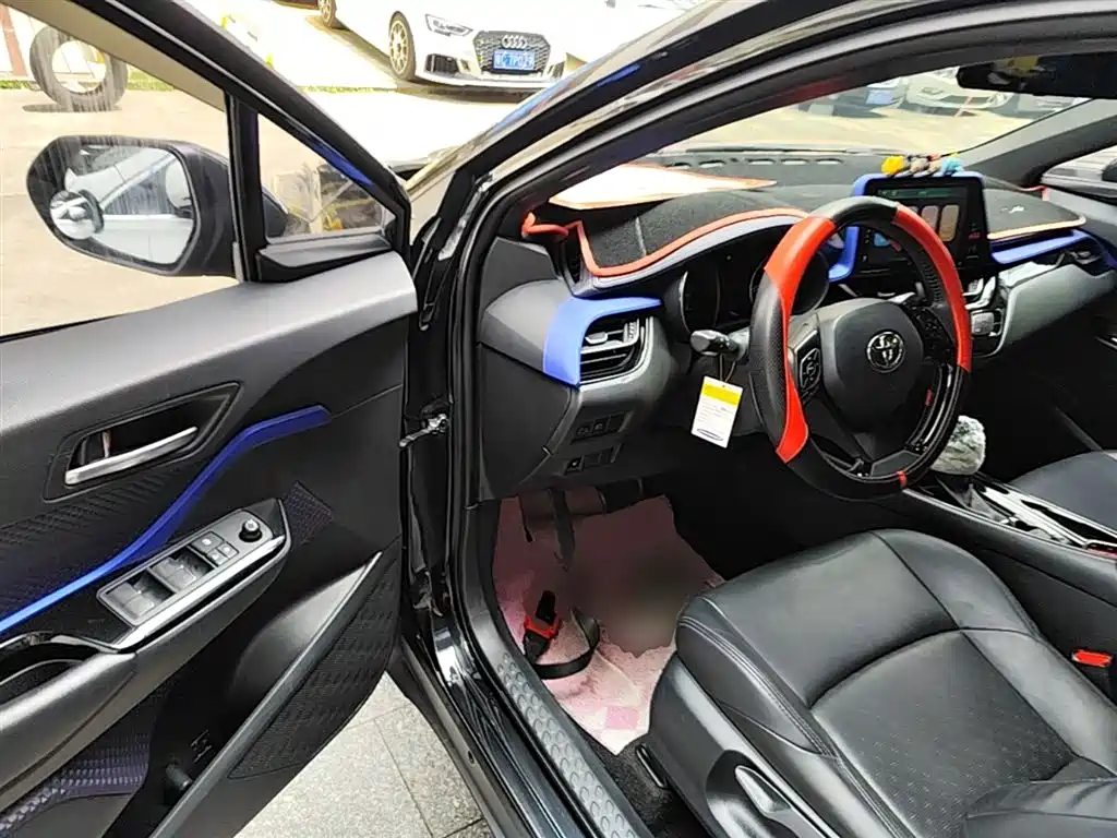 Toyota IZOA 2018 2.0L Yichi Edition China V фото 16
