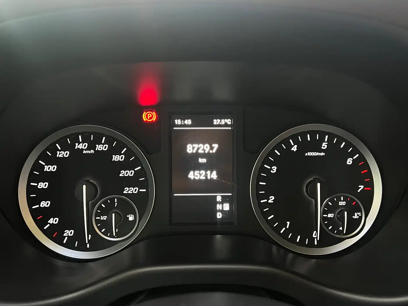 Mercedes-Benz Vito 2021 2.0T Elite 7-Seater фото 14