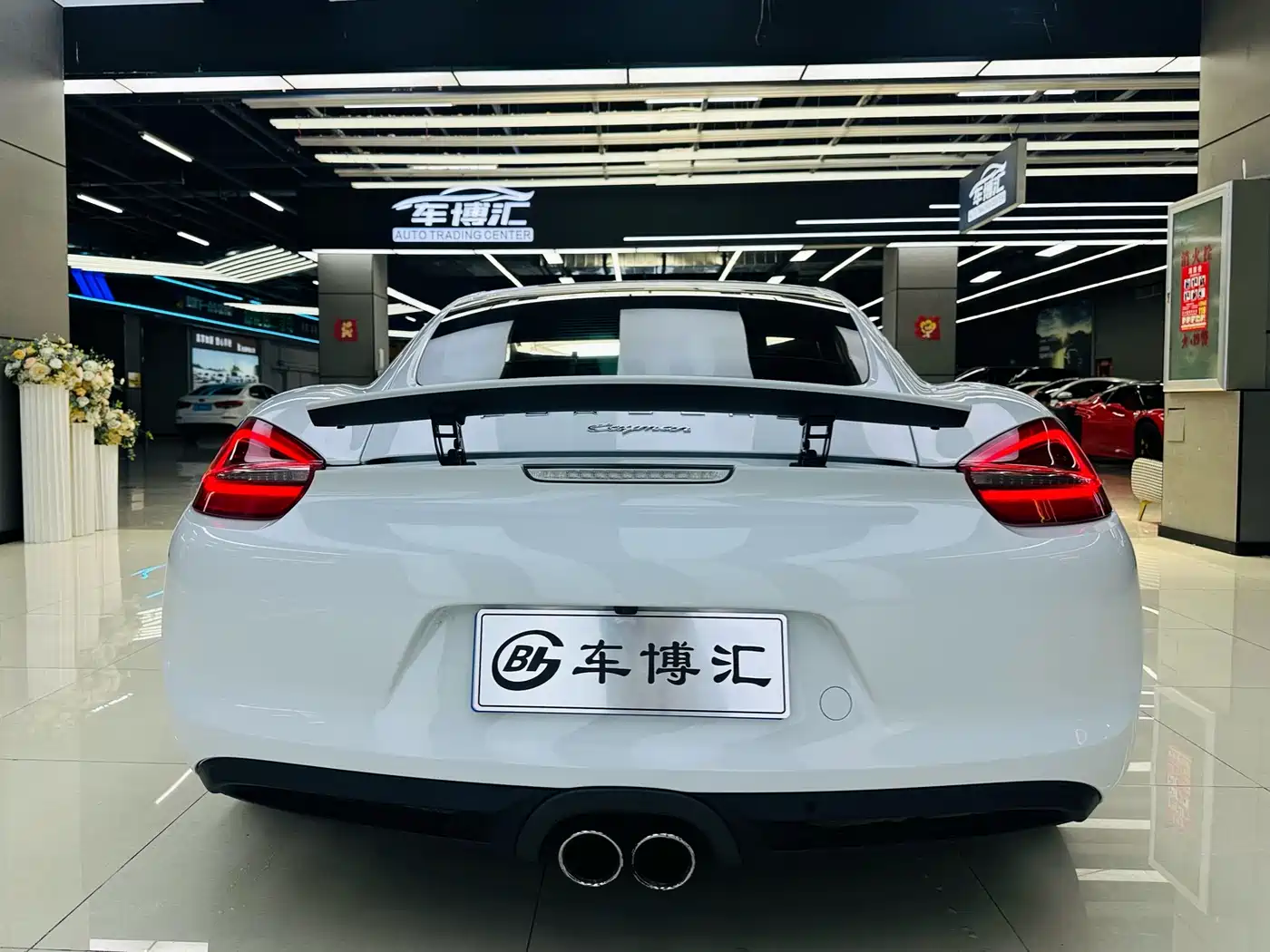 2017 Porsche Cayman