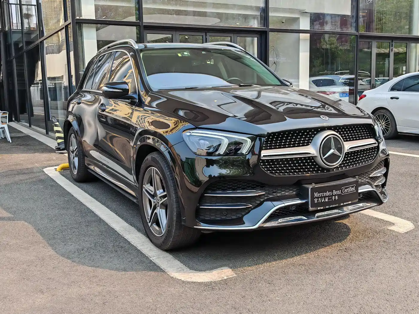 Mercedes-Benz GLE 2023 GLE 450 4MATIC Fashion фото 2