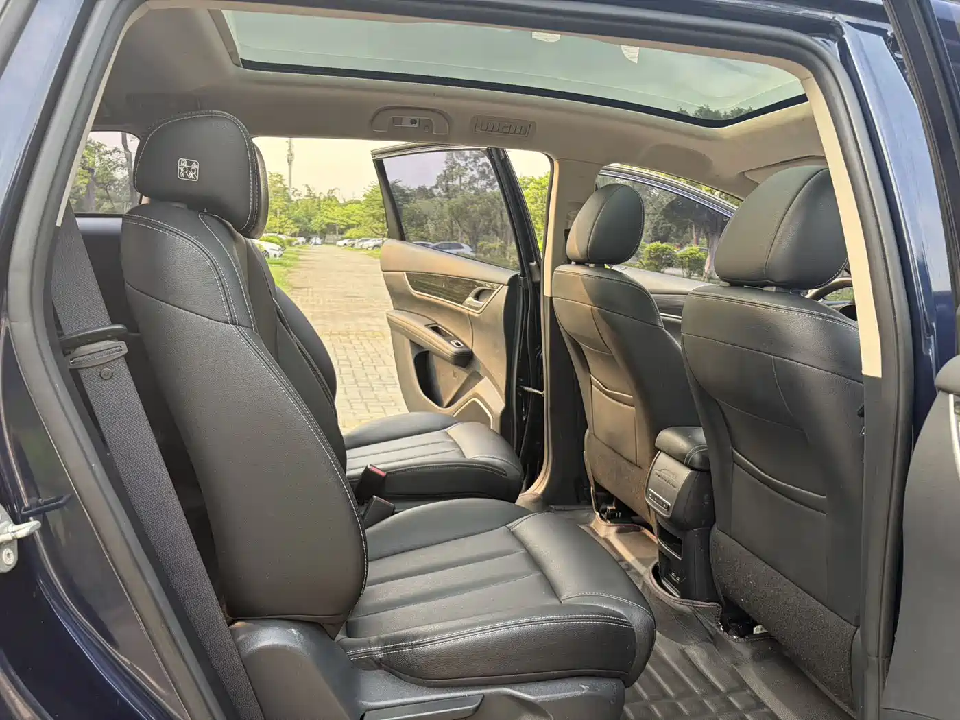 BYD Song MAX 2018 1.5T Auto Smart Connected Elite 6-Seater фото 11