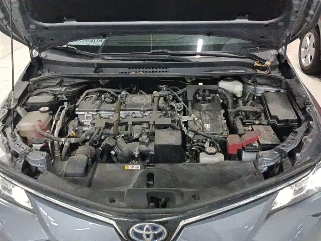 Toyota Corolla 2022 Hybrid 1.8L E-CVT Pioneer Edition фото 20
