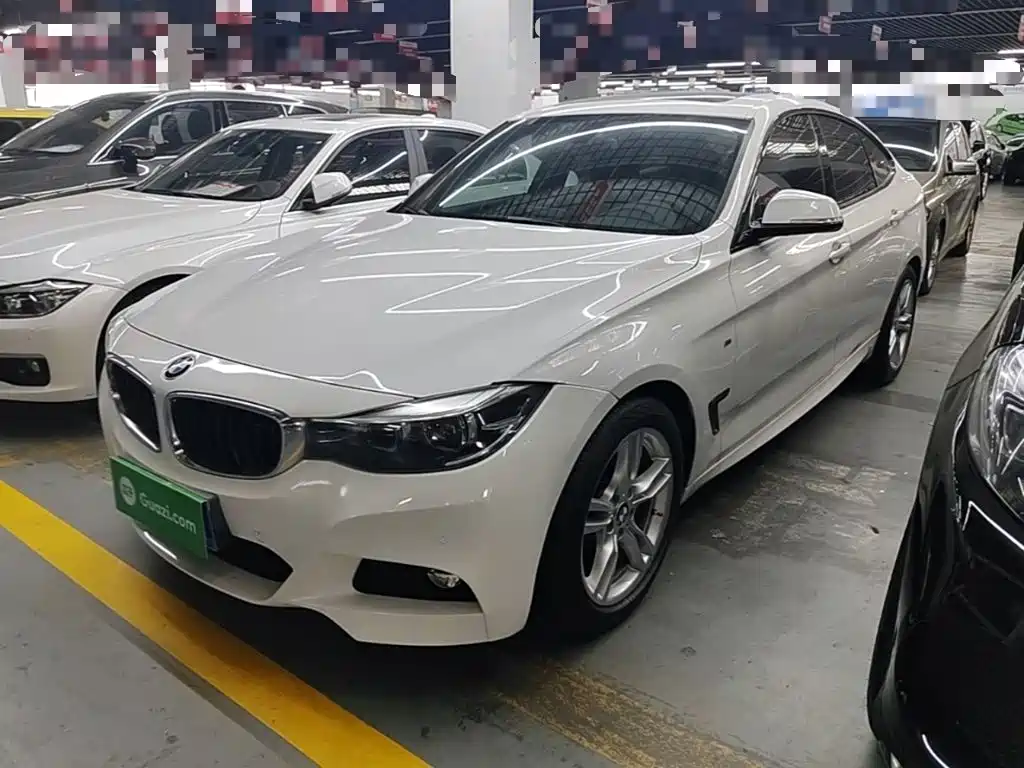 BMW 3 Series GT 2018 320i M Sport