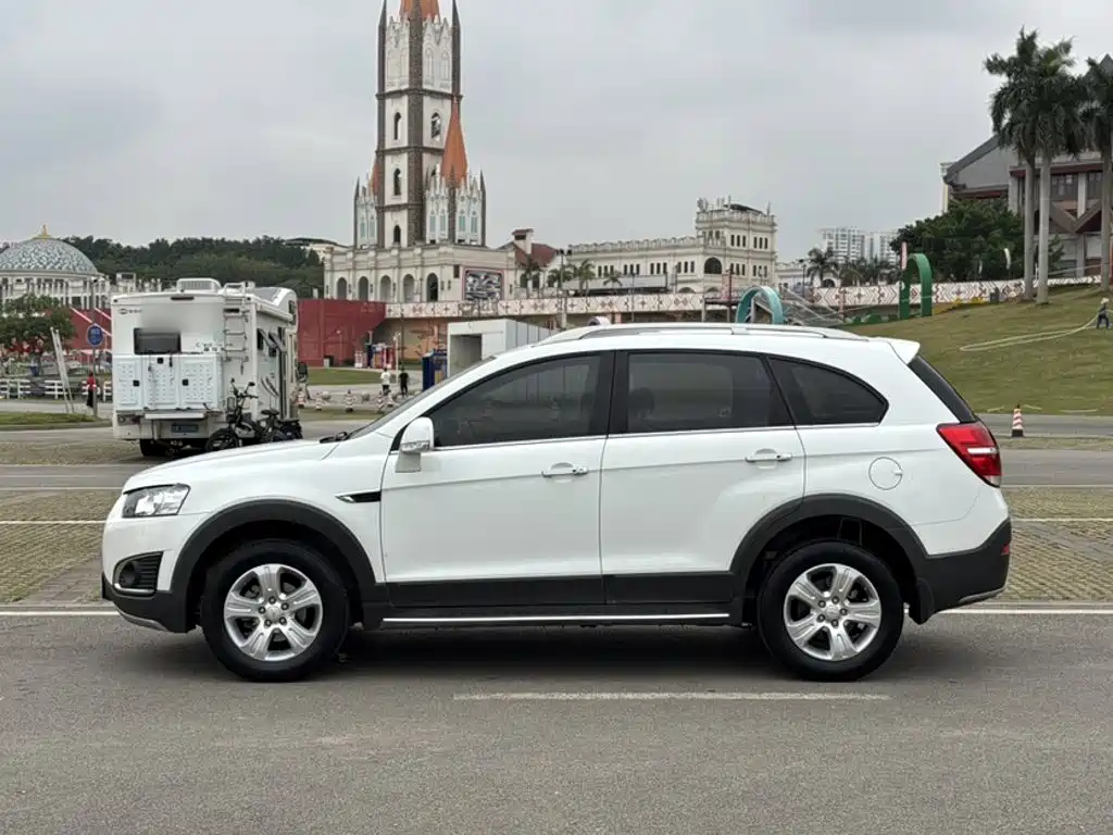 Chevrolet Captiva 2017 2017 2.4L 2WD Luxury Edition 7-Seater
