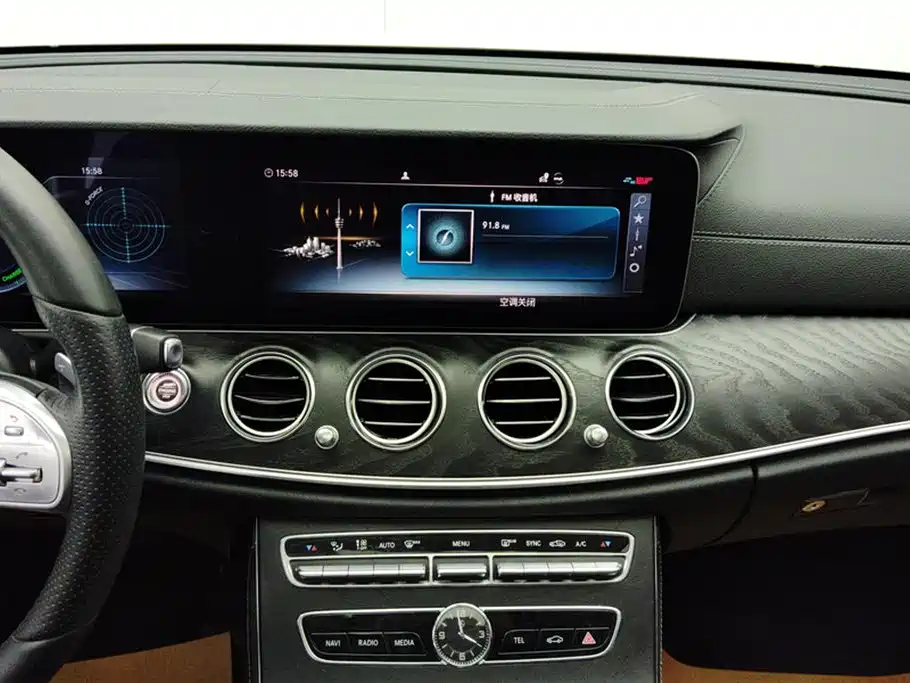 Mercedes-Benz E-Class 2019 E 260 L Sport фото 13