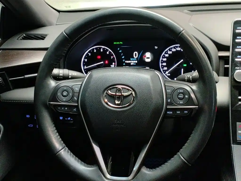 Toyota Avalon 2019 2.0L XLE Premium Edition (China VI) фото 8
