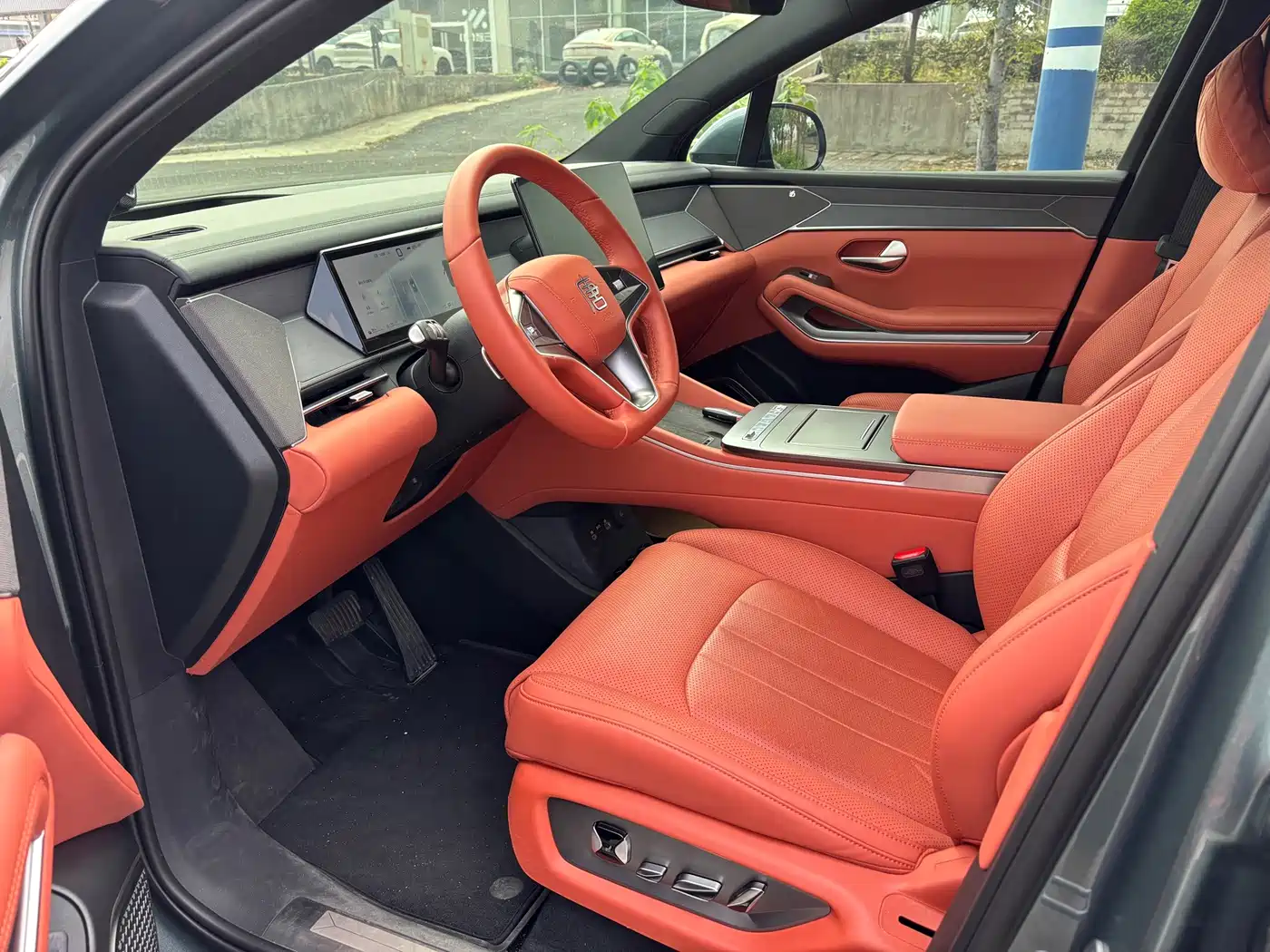 BYD Tang L 2025 2025 DM 175KM Drone Player Edition