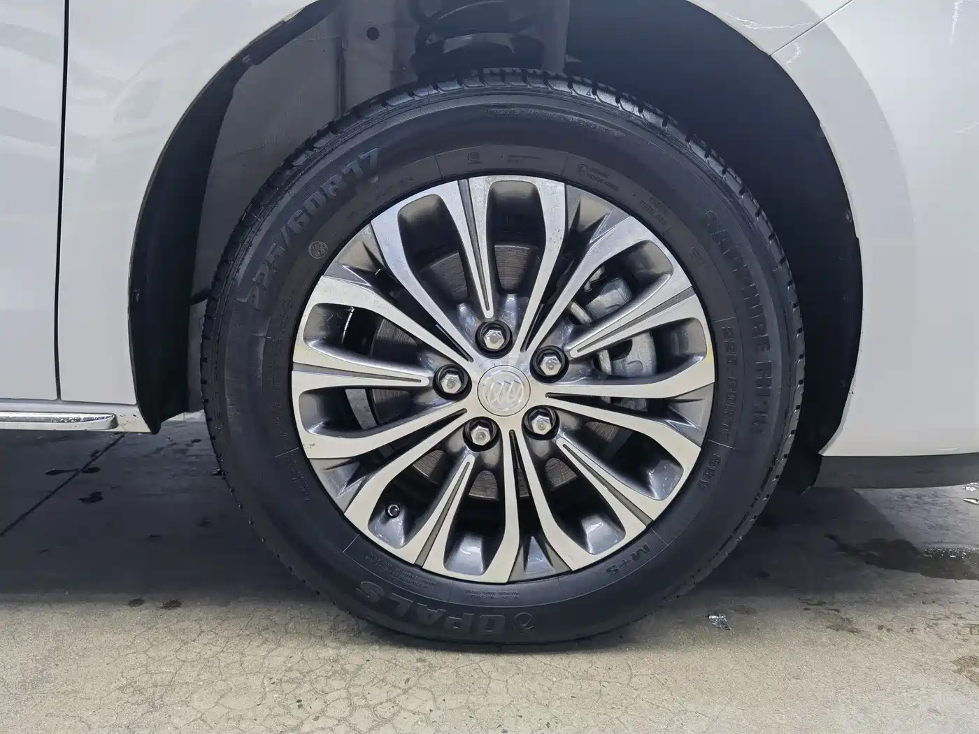 BUICK GL8