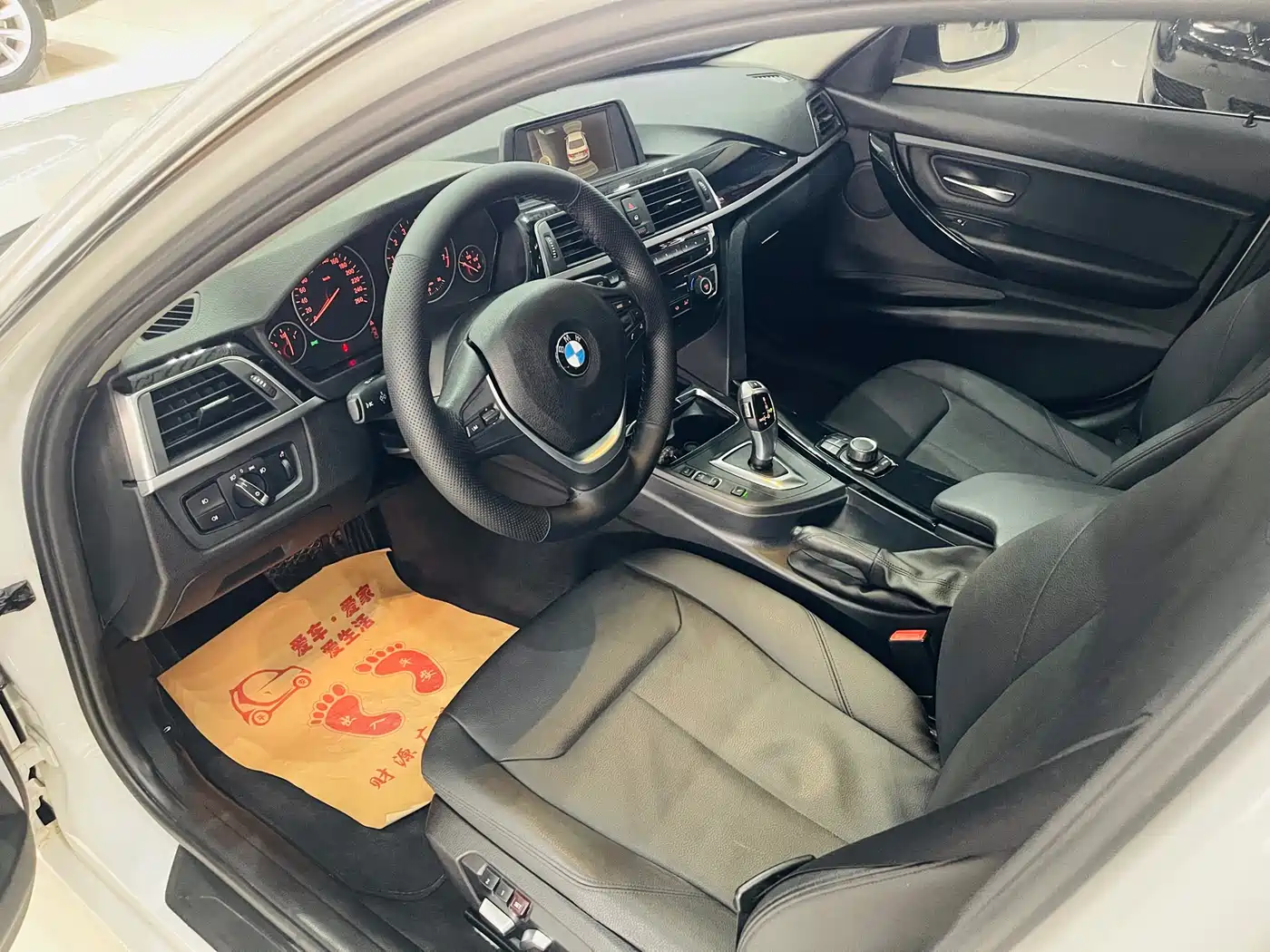 BMW 3 Series 2016 320Li Progressive фото 3