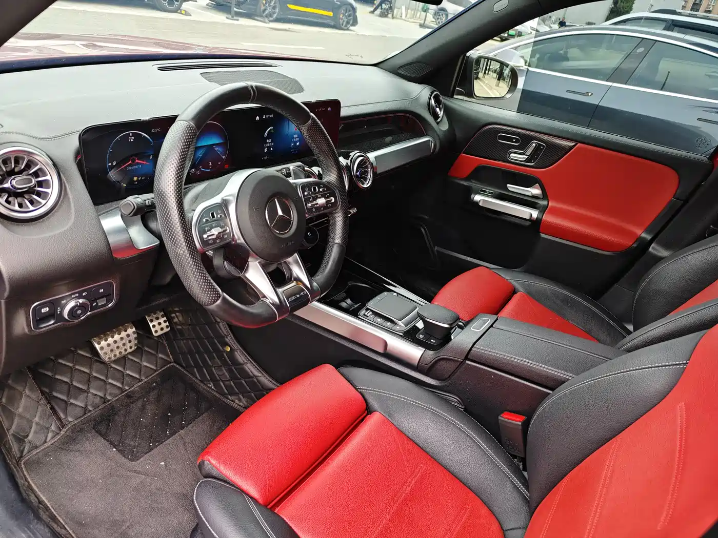 Mercedes-Benz GLB AMG 2021 AMG GLB 35 4MATIC фото 6
