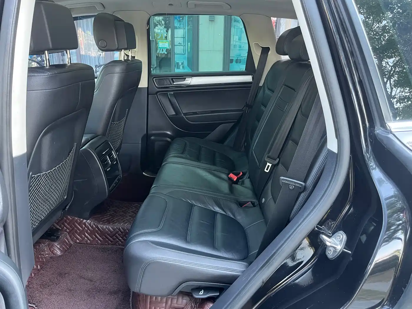 Volkswagen Touareg 2017 3.0TSI Explorer Edition фото 8