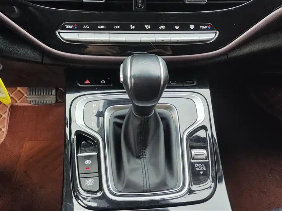 GAC Trumpchi Trumpchi M6 2023 PRO 270T DCT Elite Edition фото 16
