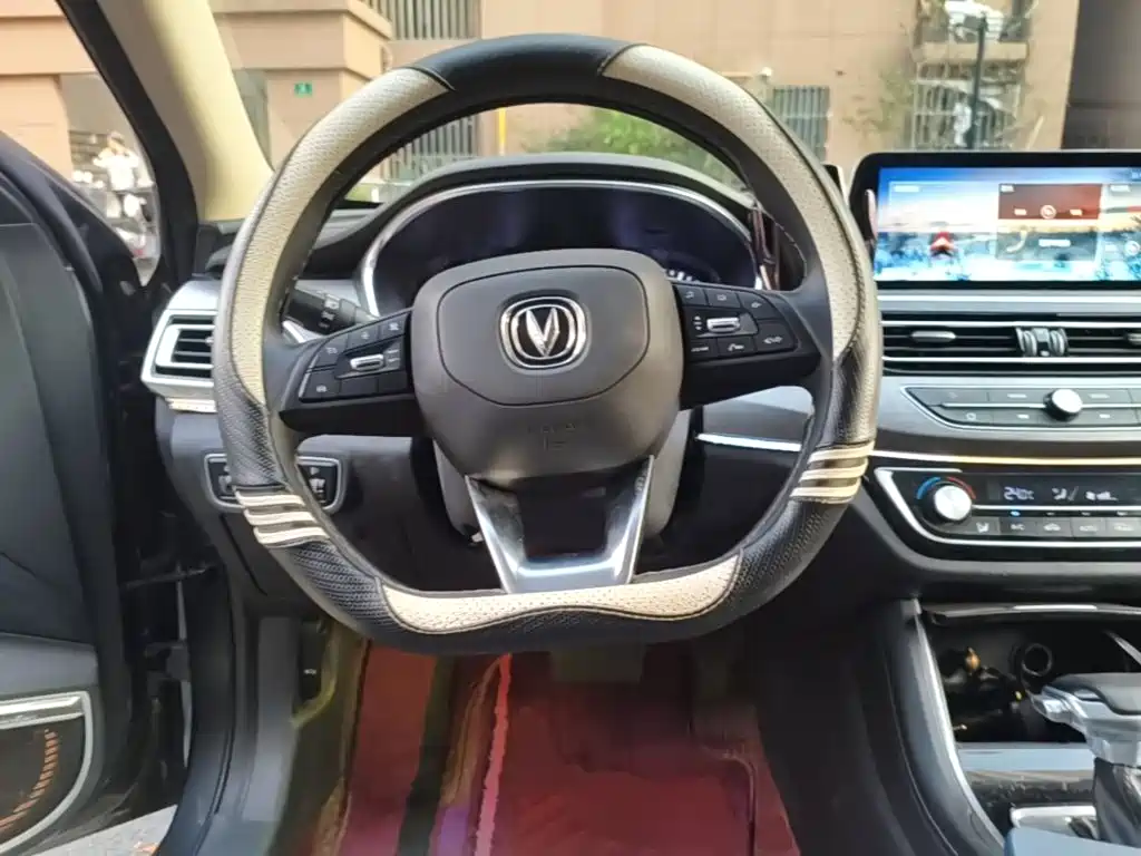 Changan Ruicheng CC 2021 2021 Blue Whale Edition 1.5T DCT Luxury