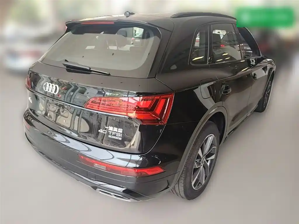 Audi Q5L 2024 Model 40 TFSI Luxury Dynamic фото 12