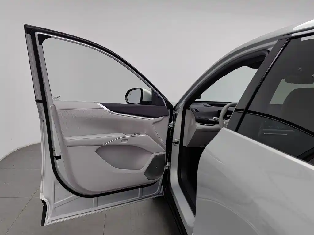 Buick Zhijing E7 2026 2026 Model 1.5T Base Version