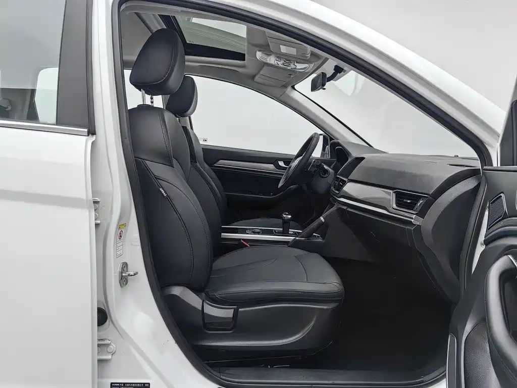 Фото 23 - Haval H6