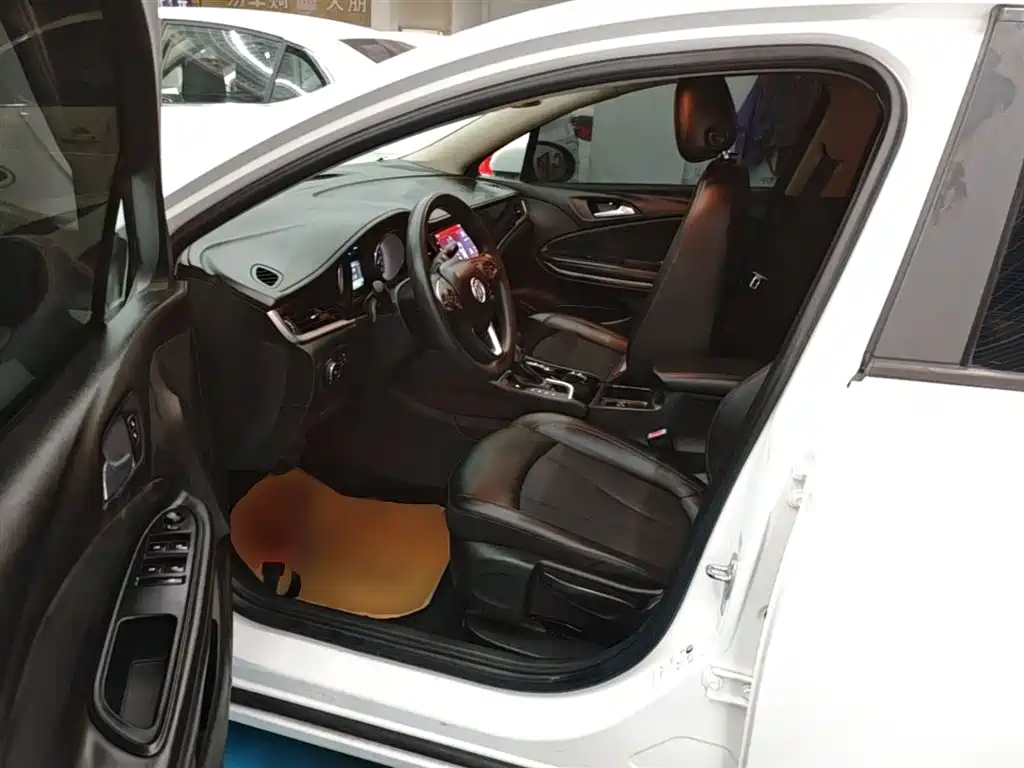 Buick Verano 2015 Sedan 20T Dual-clutch Leading фото 15