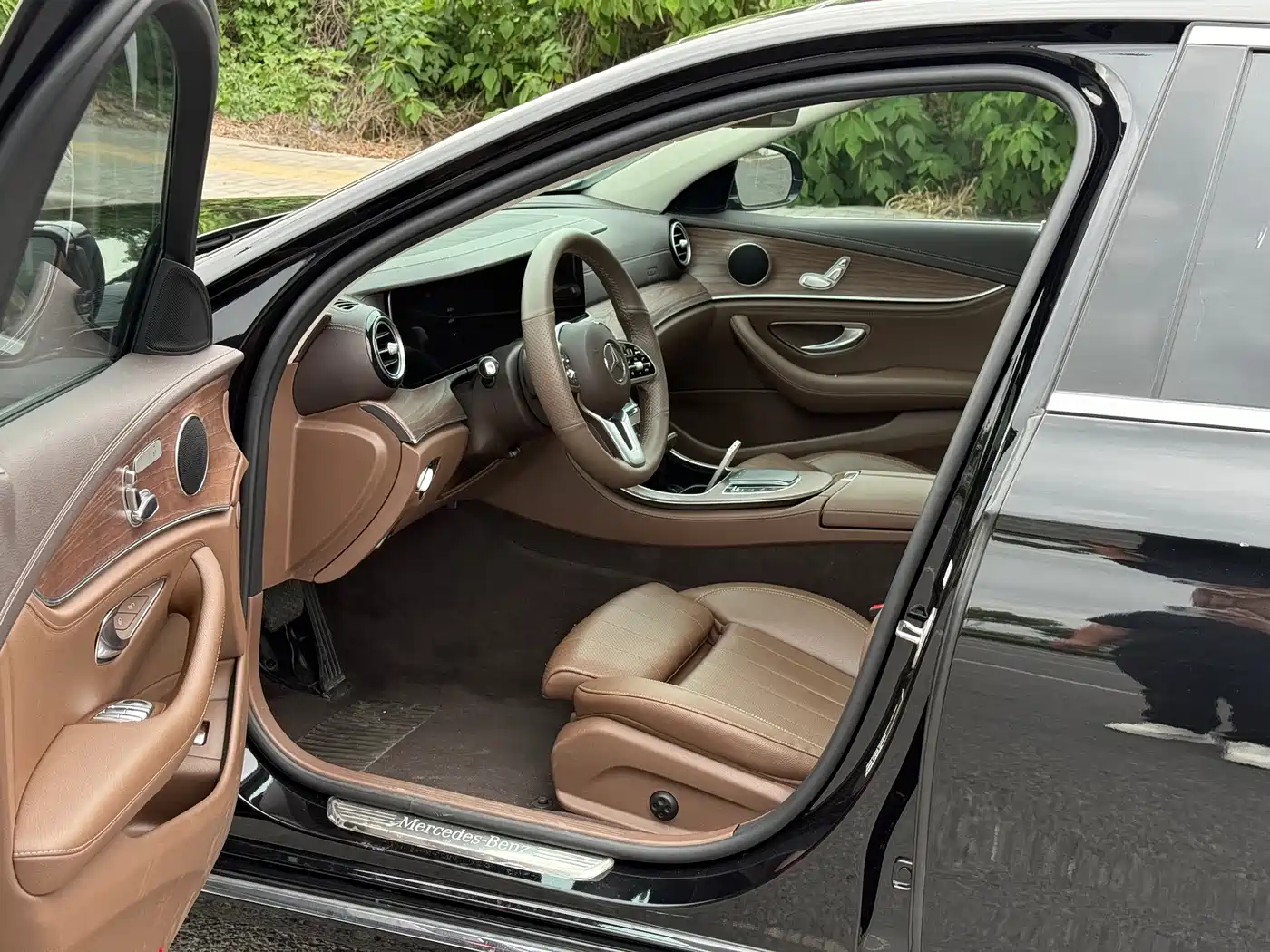 Mercedes-Benz E-Class 2020 E 260 L фото 8
