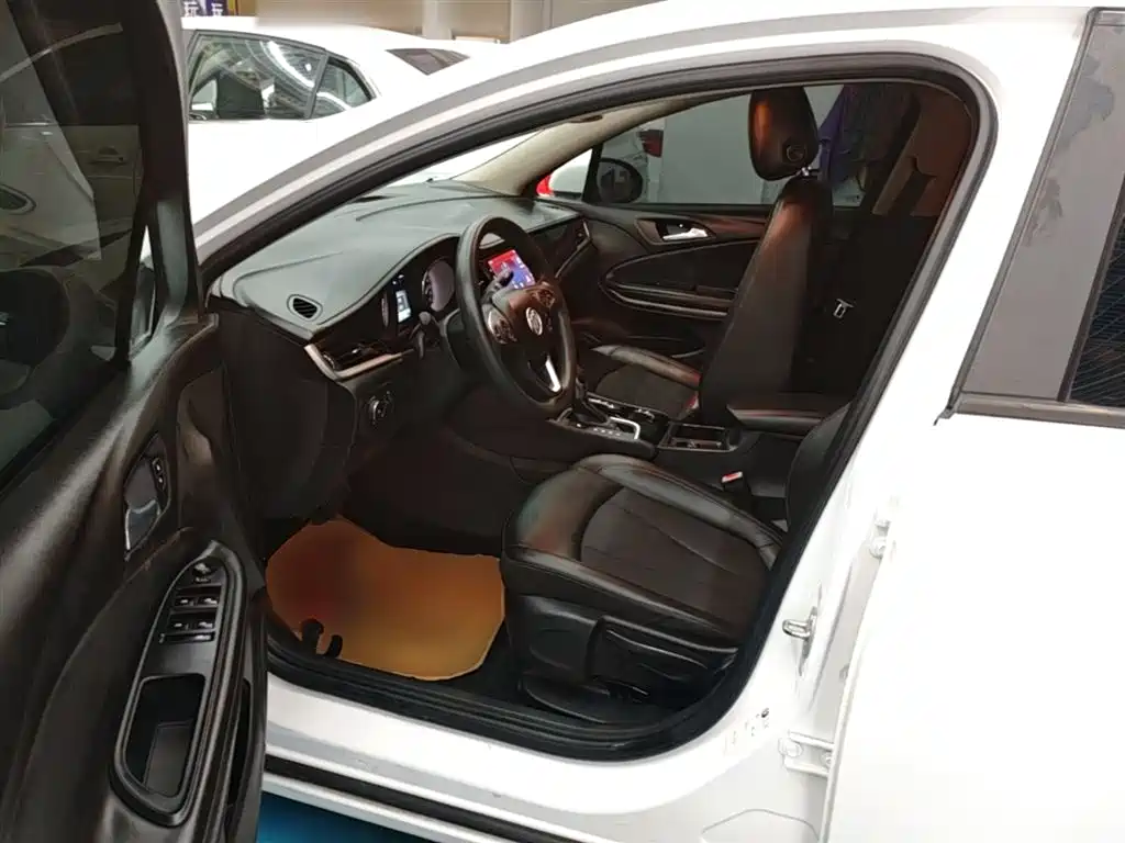 Buick Verano 2015 Sedan 20T Dual-clutch Leading фото 16