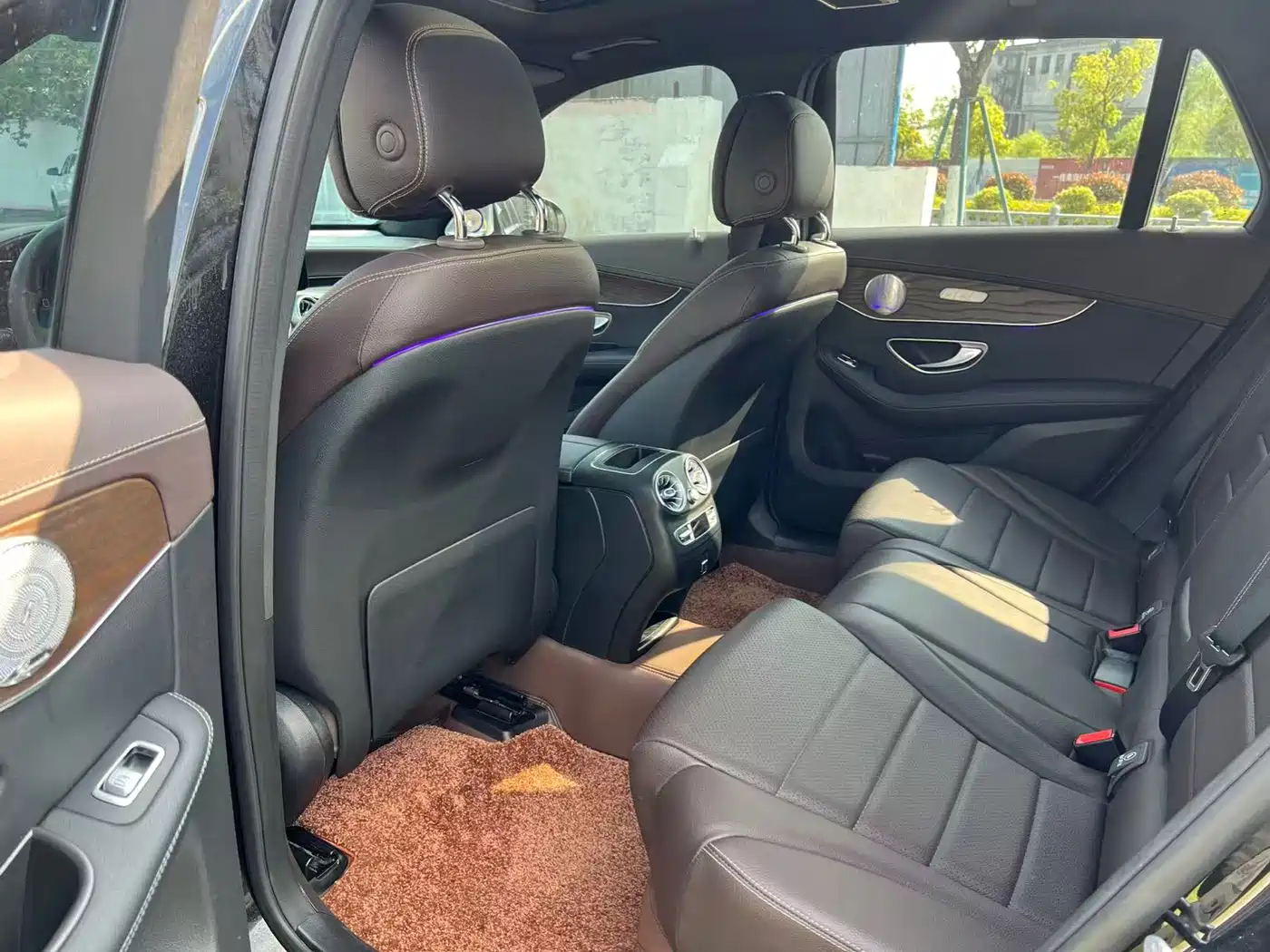 Mercedes-Benz GLC 2022 Model GLC 300 L 4MATIC Luxury Edition фото 5