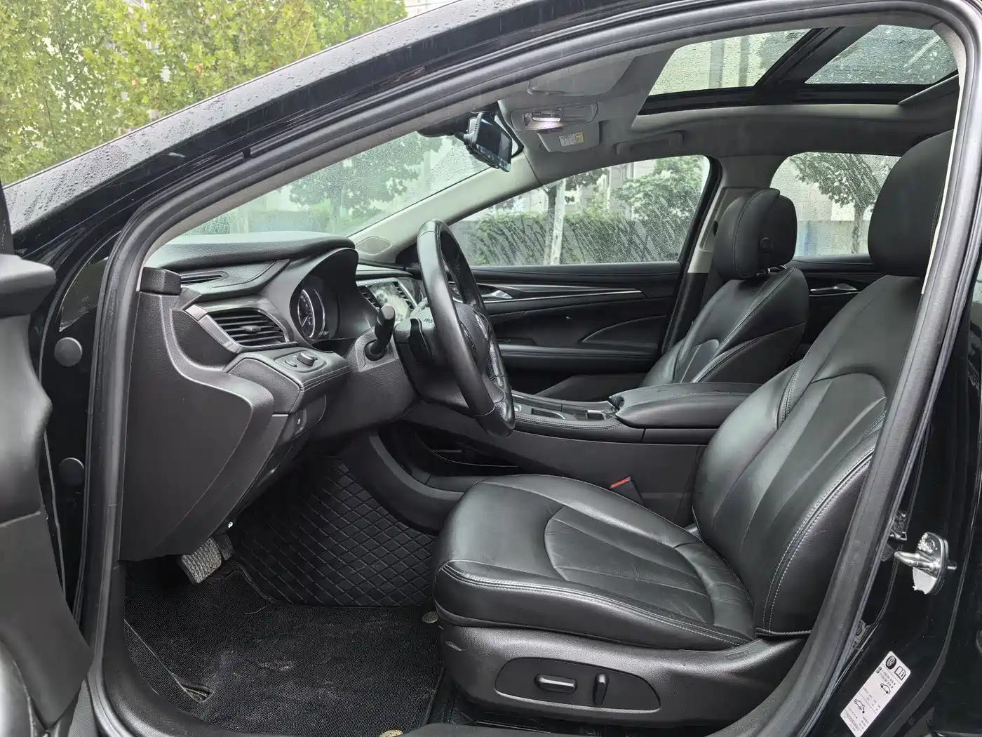 Buick LaCrosse 2019 28T Luxury Edition фото 10