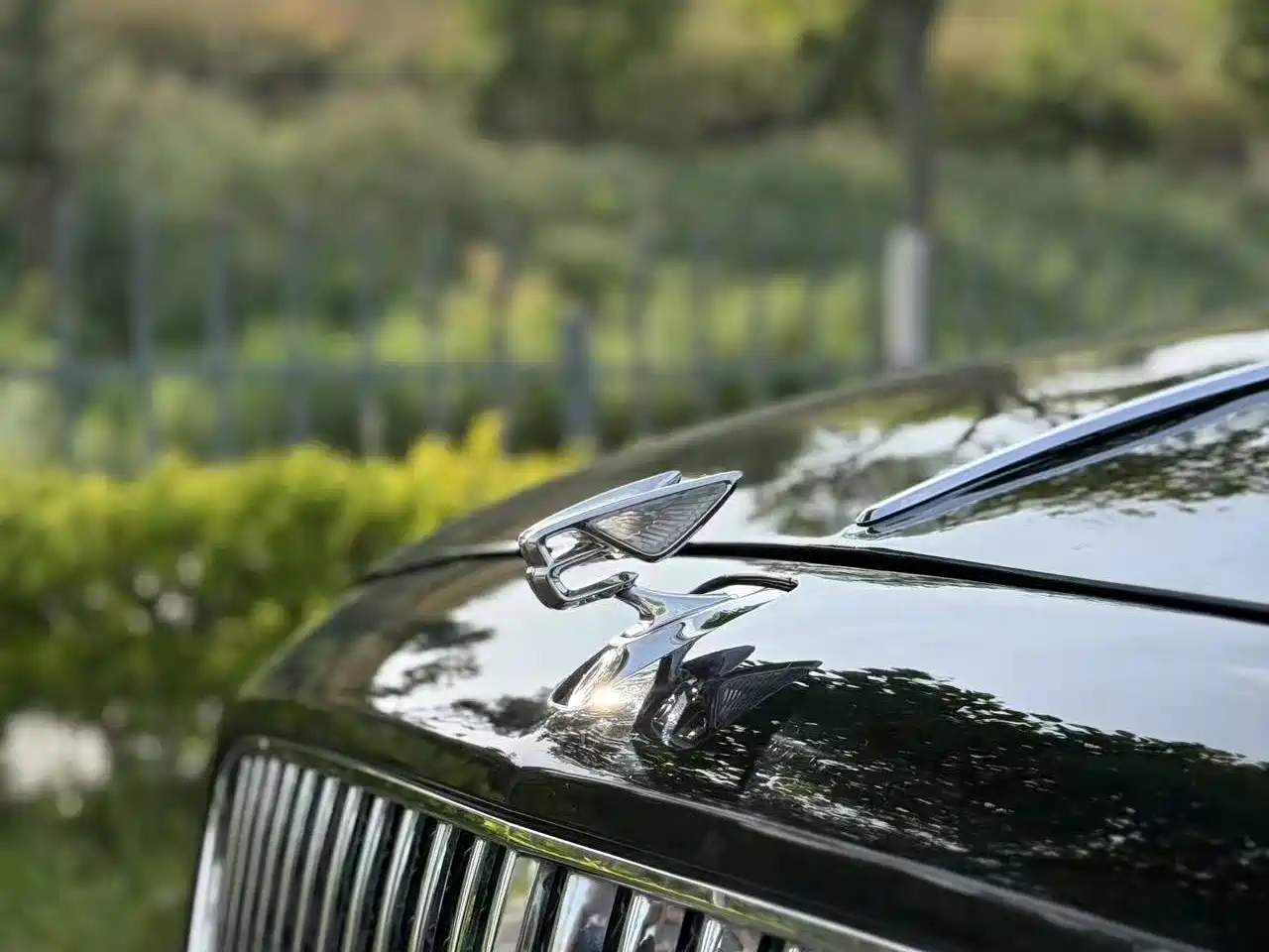 Bentley Flying Spur 2021 4.0T V8 Standard Version фото 7