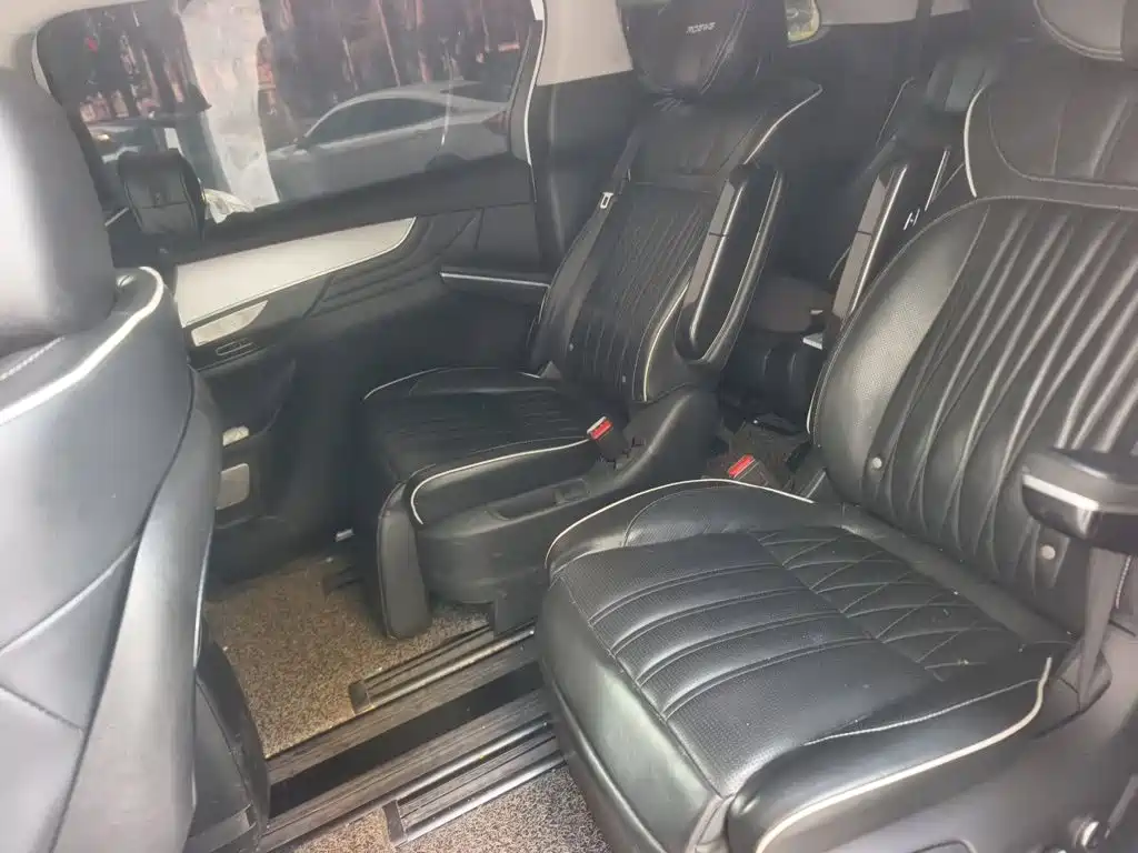 Roewe iMAX8 2021 2021 400TGI Supreme Series Honor