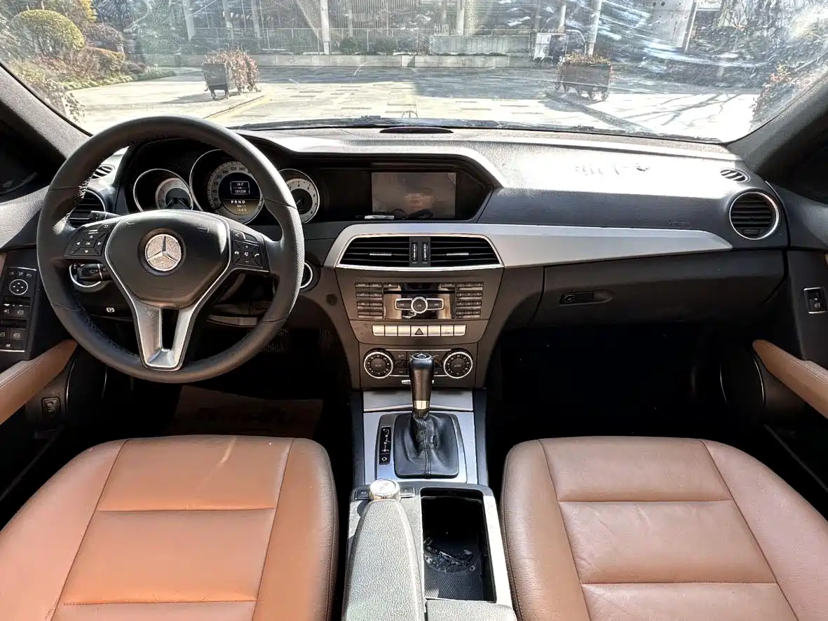 Mercedes-Benz C-Class (Import) 2011 C 200 Fashion Wagon Edition фото 9