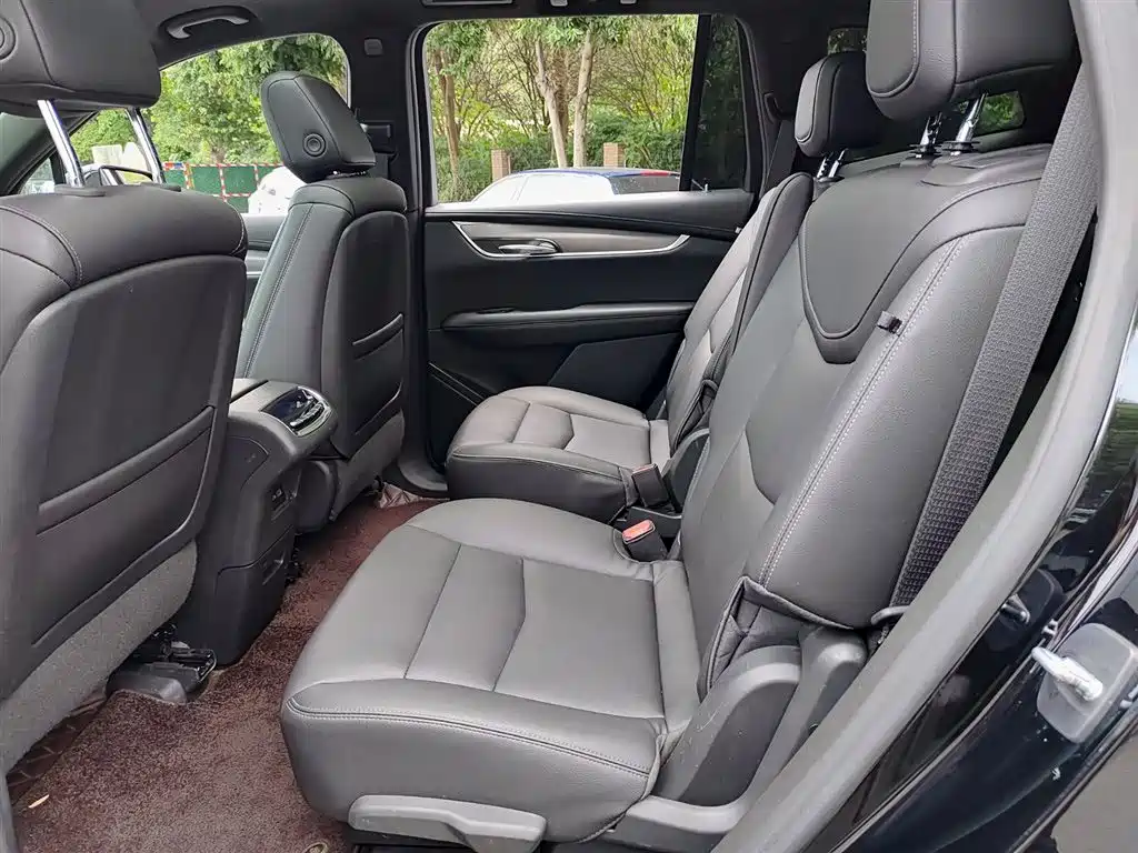 Cadillac XT6 2021 28T 6-Seater Style фото 8