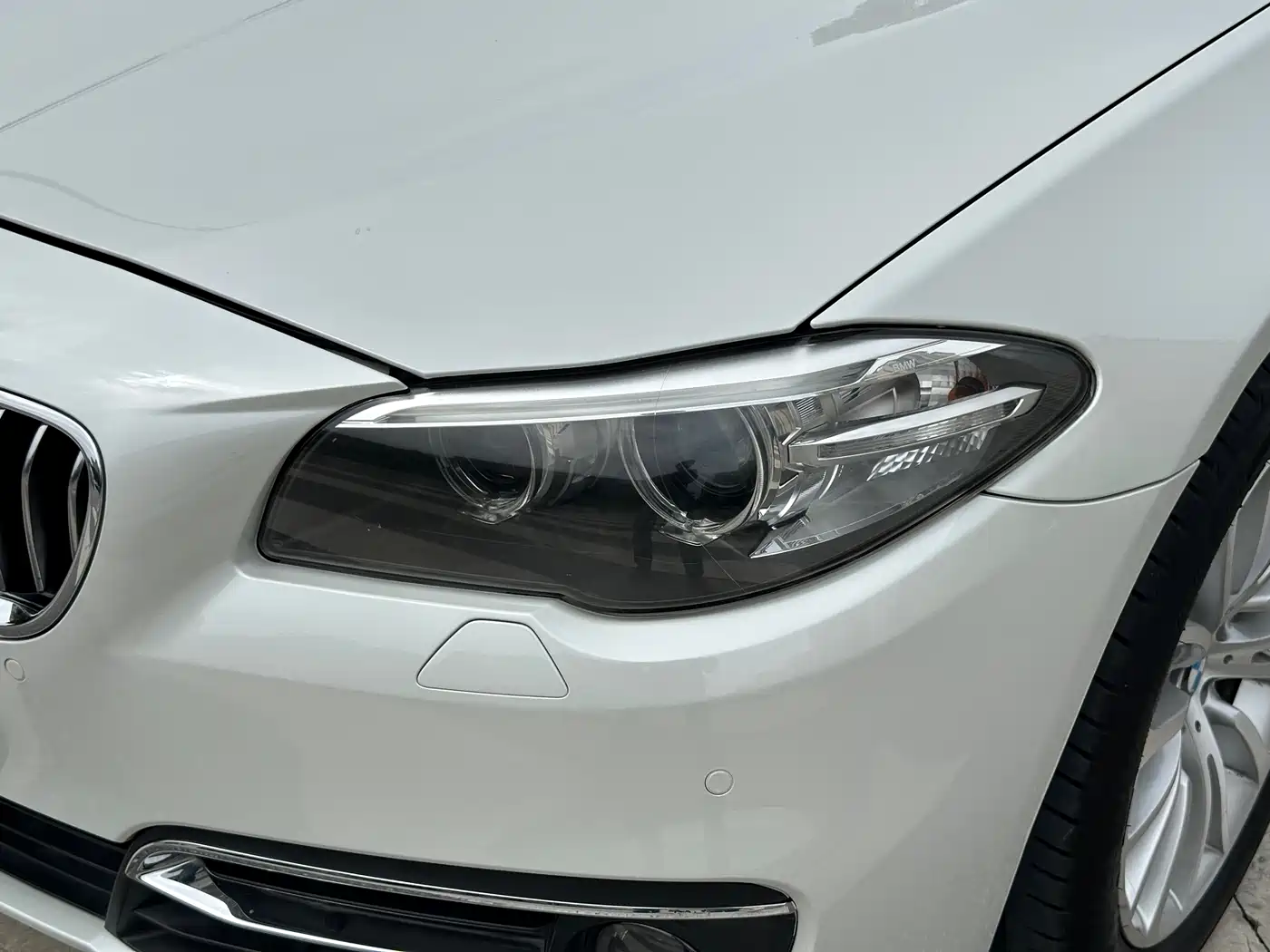 BMW 5 Series 2014 525Li Luxury Design Package фото 5