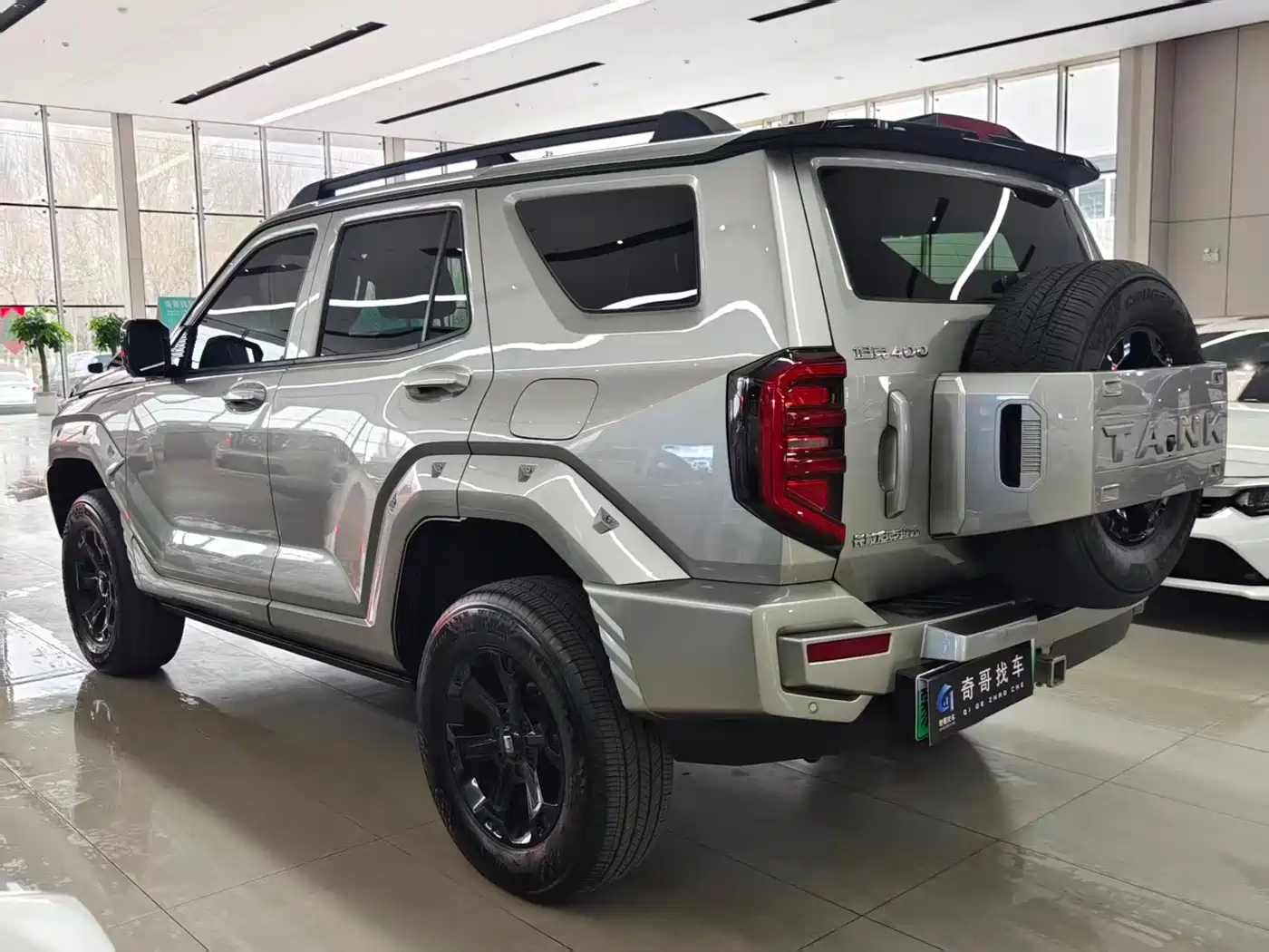 TANK TANK 400 NEW ENERGY