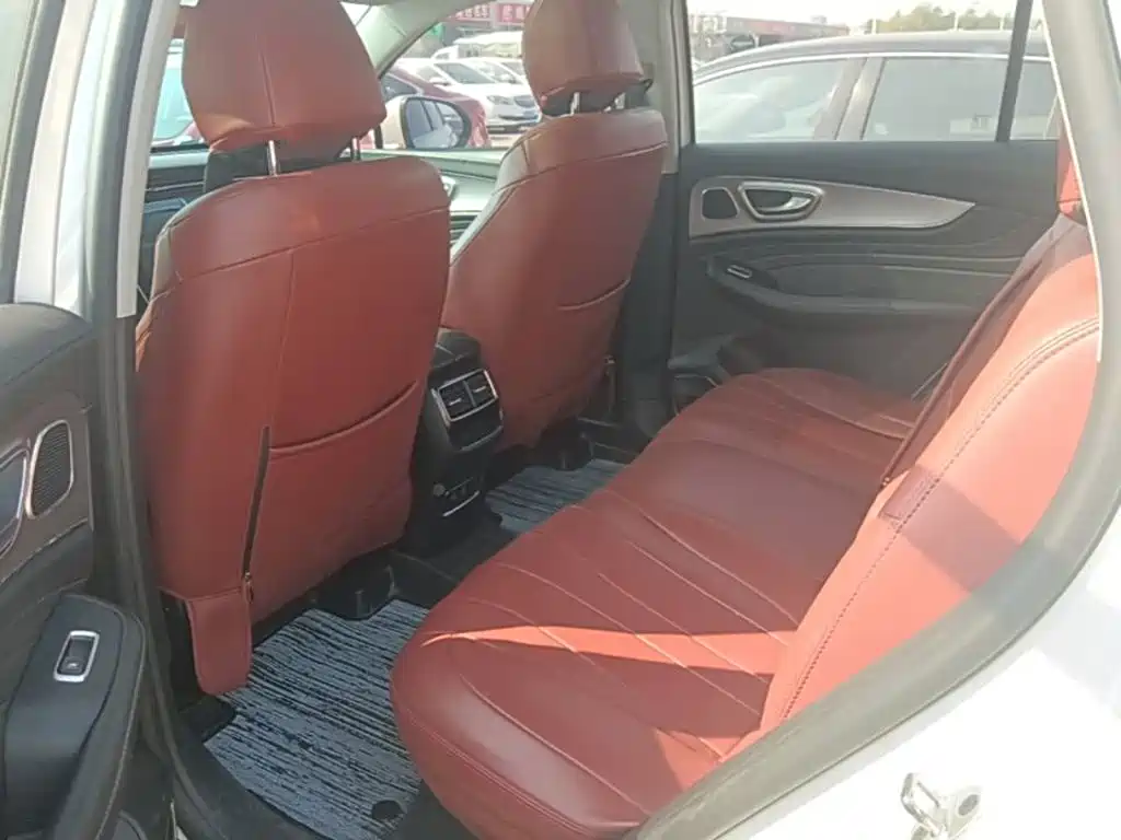 Photo 17 - Roewe RX5 MAX