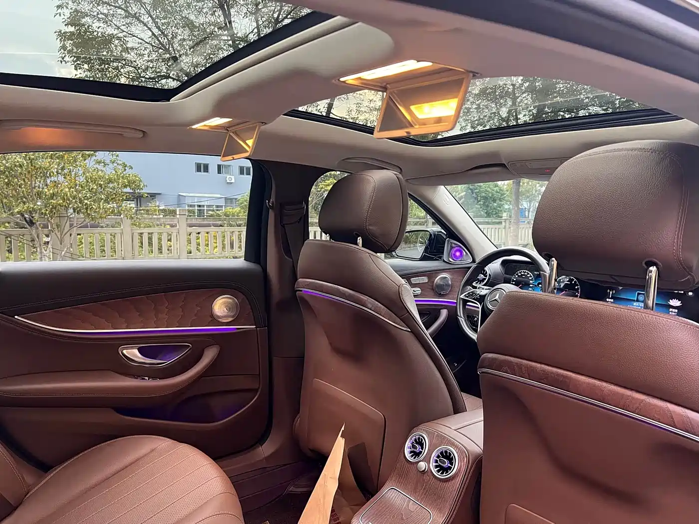 Mercedes-Benz E-Class 2021 E 300 L Fashion фото 16