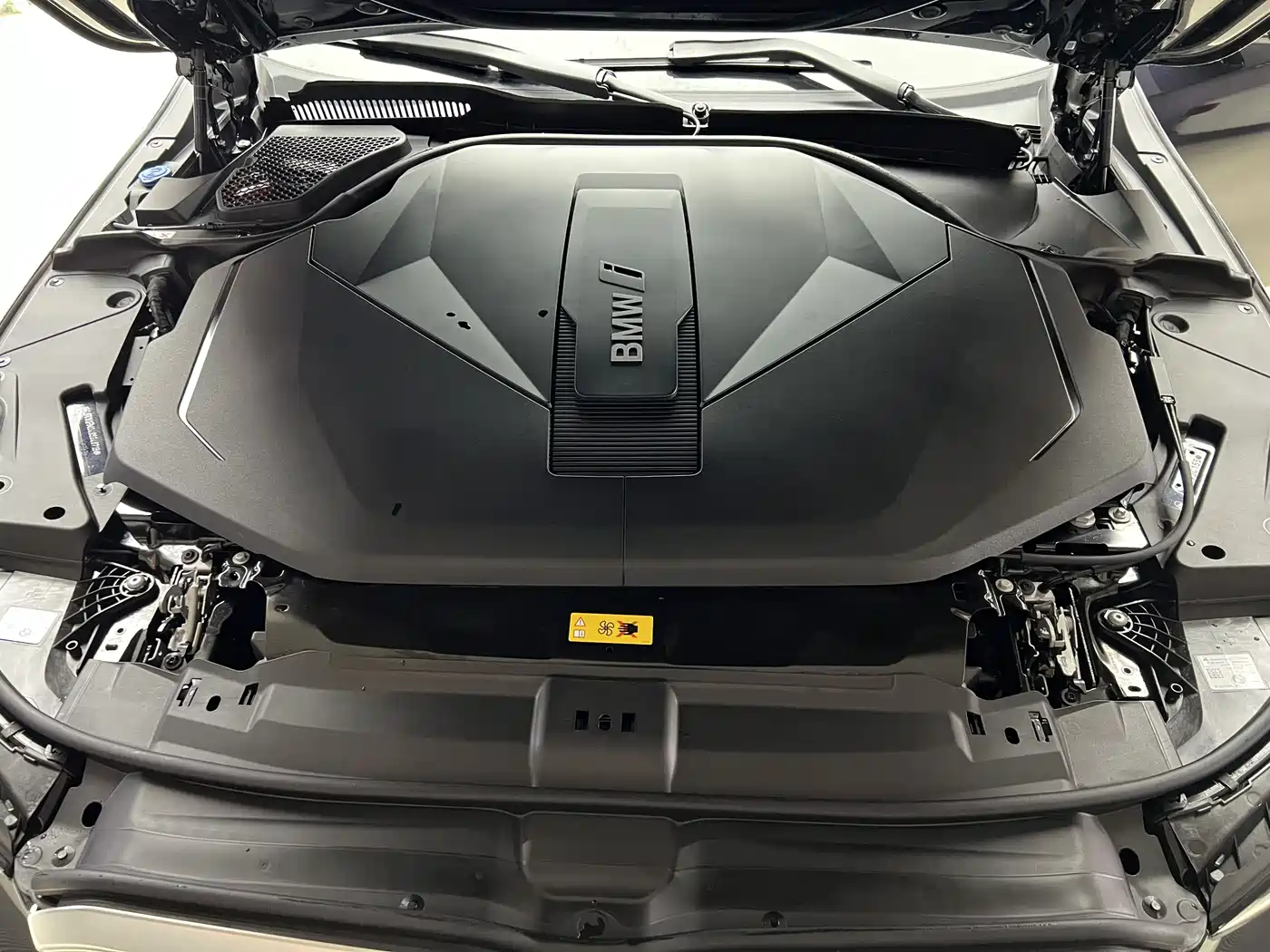 BMW i5 2025 eDrive 40L M Sport Package фото 17