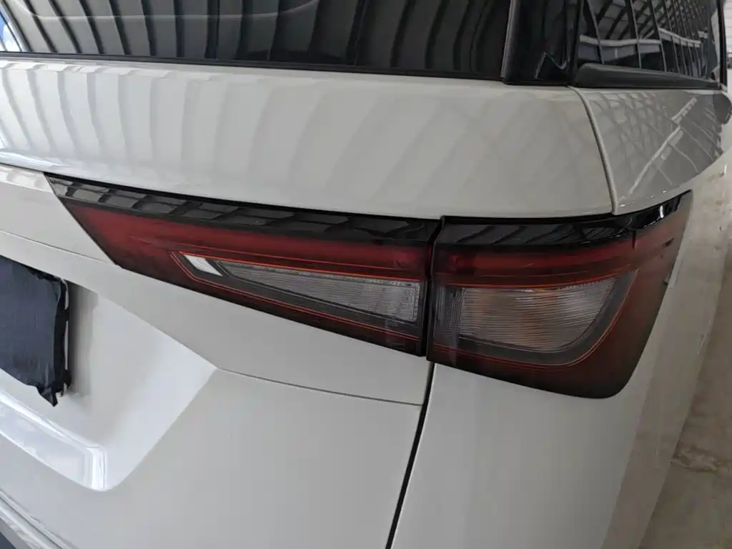 Wuling Motors Wuling Jiachen 2024 2022 1.5L Manual Joy Elite