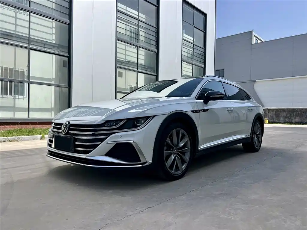 Volkswagen FAW-Volkswagen CC 2023 Shooting Brake 380TSI Hunter's Heart Edition фото 4