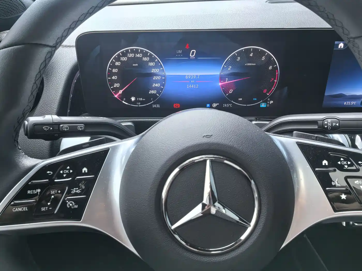 Mercedes-Benz GLB 2025 GLB 220 Dynamic фото 9