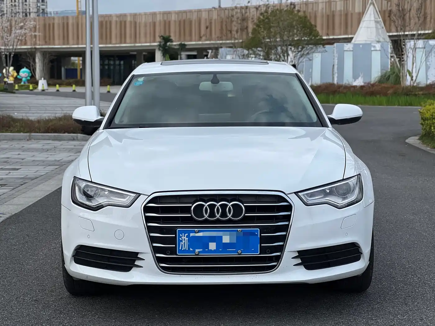 Audi A6L 2014 TFSI Standard фото 2