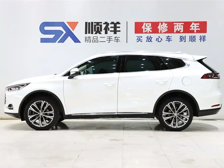 BYD Tang 2018 2.0T Automatic Smart Connection Noble Edition 7-Seater China V фото 5