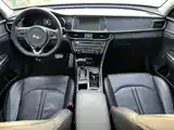 Photo 13 - Kia K5