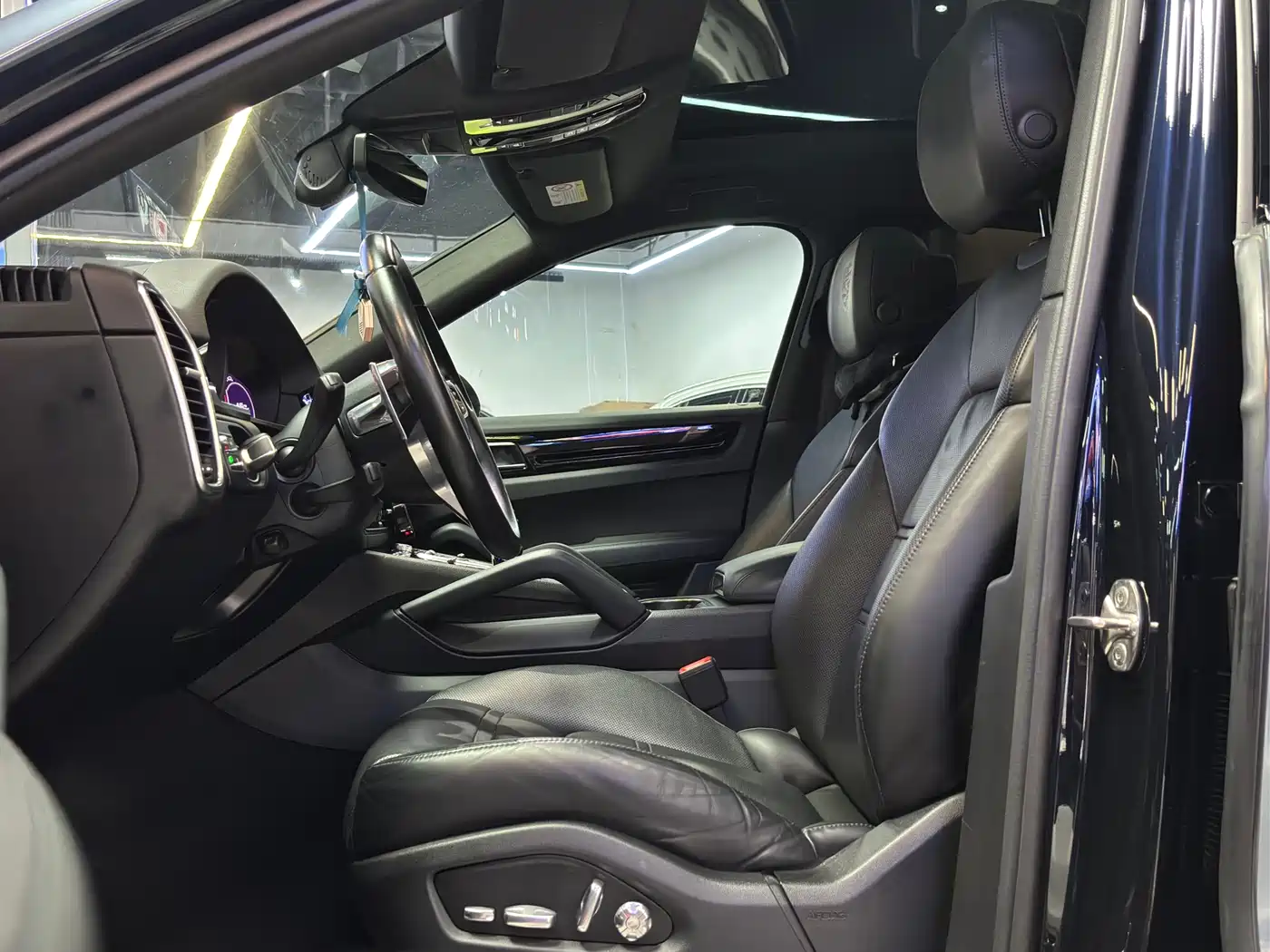 PORSCHE CAYENNE NEW ENERGY