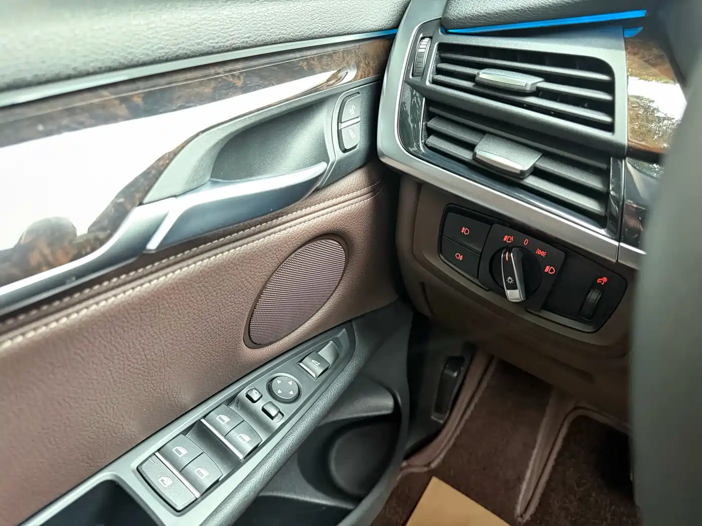 BMW X5 (Import) 2017 xDrive28i фото 20