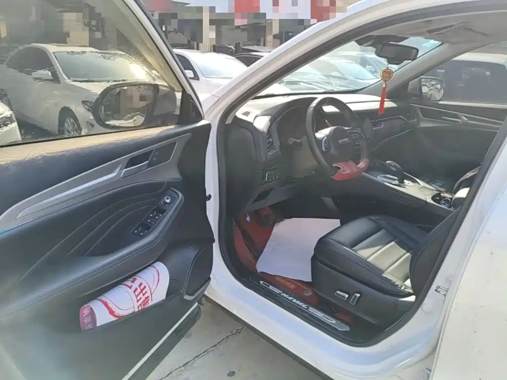 Photo 16 - Haval F7