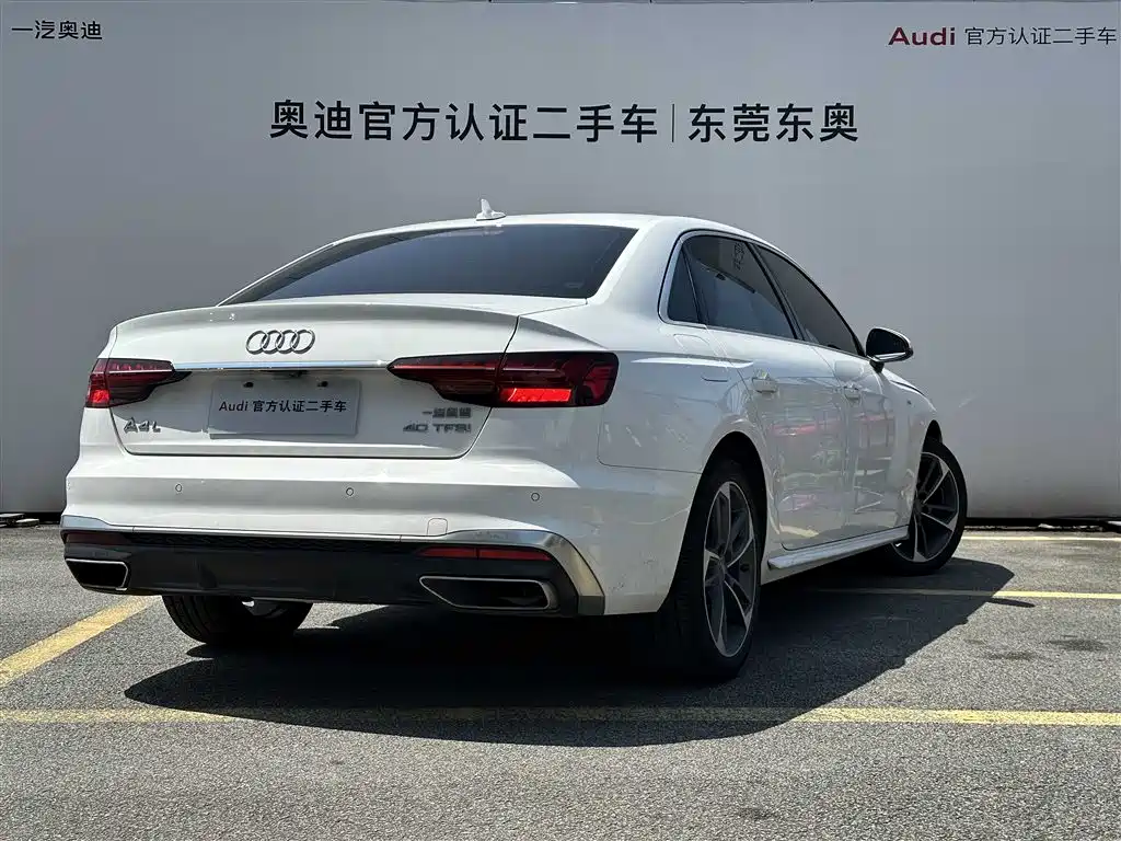 Audi A4L 2020 40 TFSI Fashion Dynamic Edition фото 4