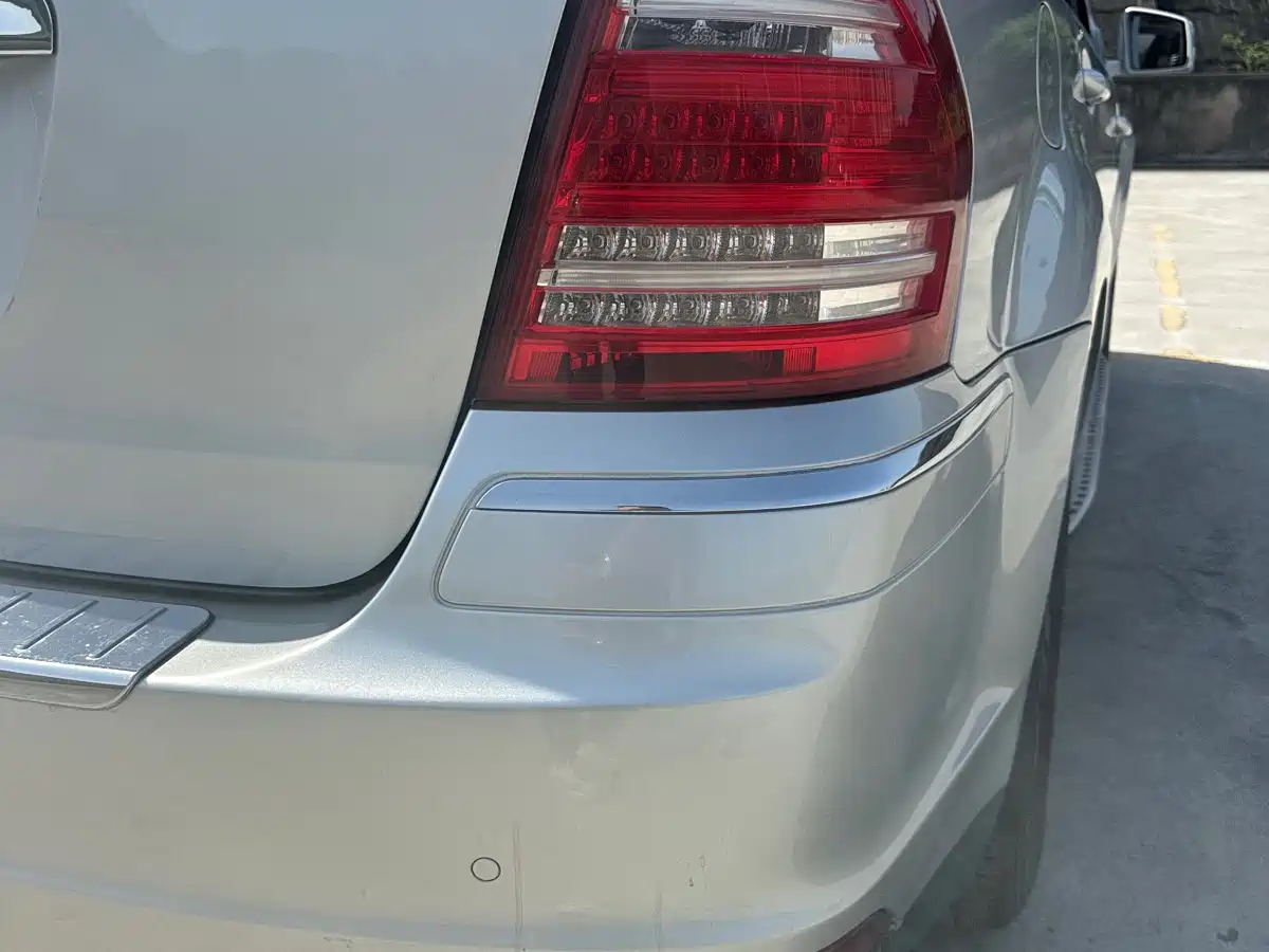 Mercedes-Benz GL-Class фото 10