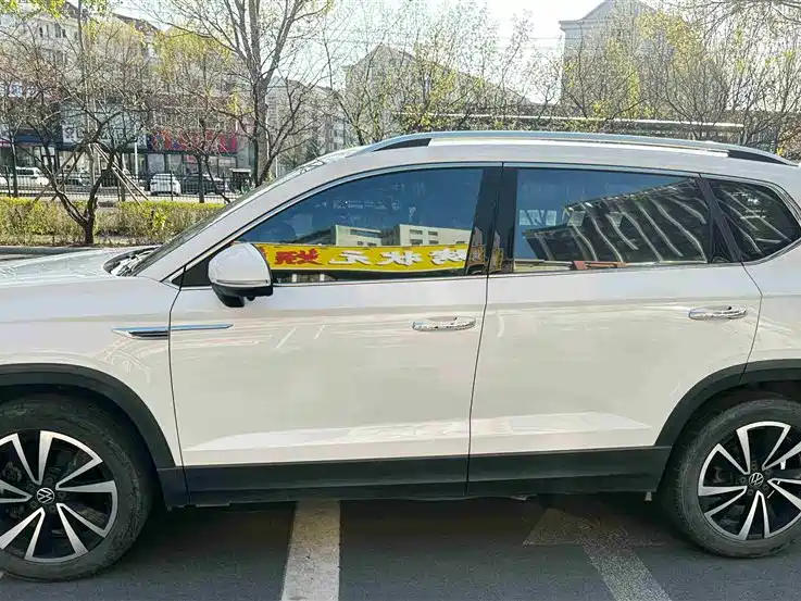 Volkswagen Tharu 2021 280TSI 2WD Luxury Plus фото 4