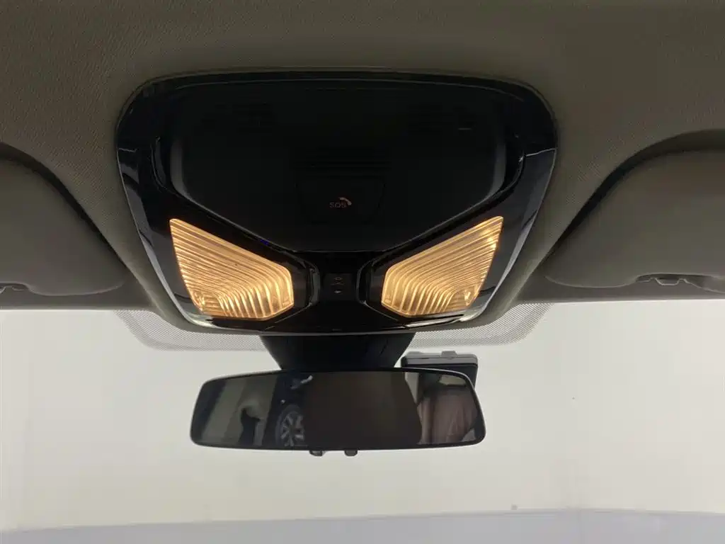 BMW X5 (Import) 2019 xDrive40i M Sport Package фото 28