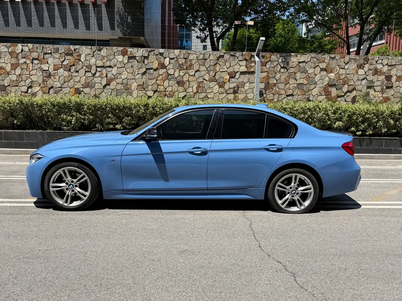 BMW 3 Series 2019 320i M Sport Package фото 4